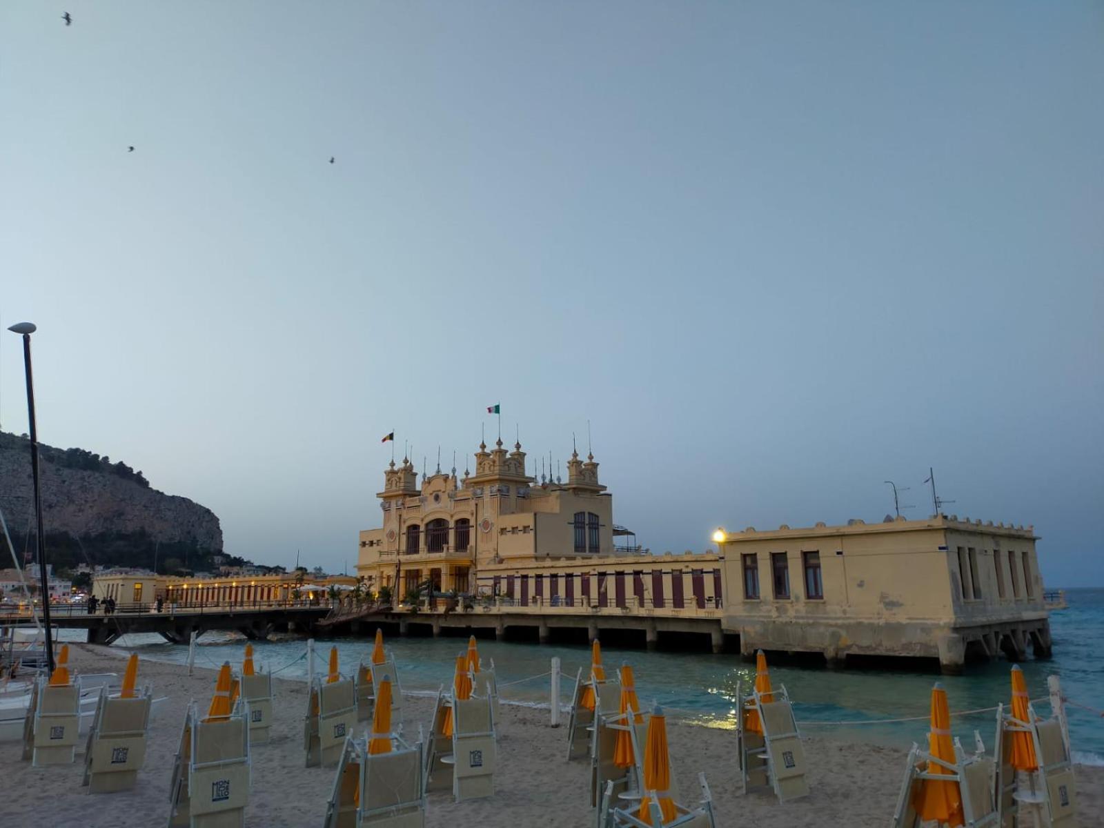 La Casetta Del Viale 13 Palermo Dış mekan fotoğraf